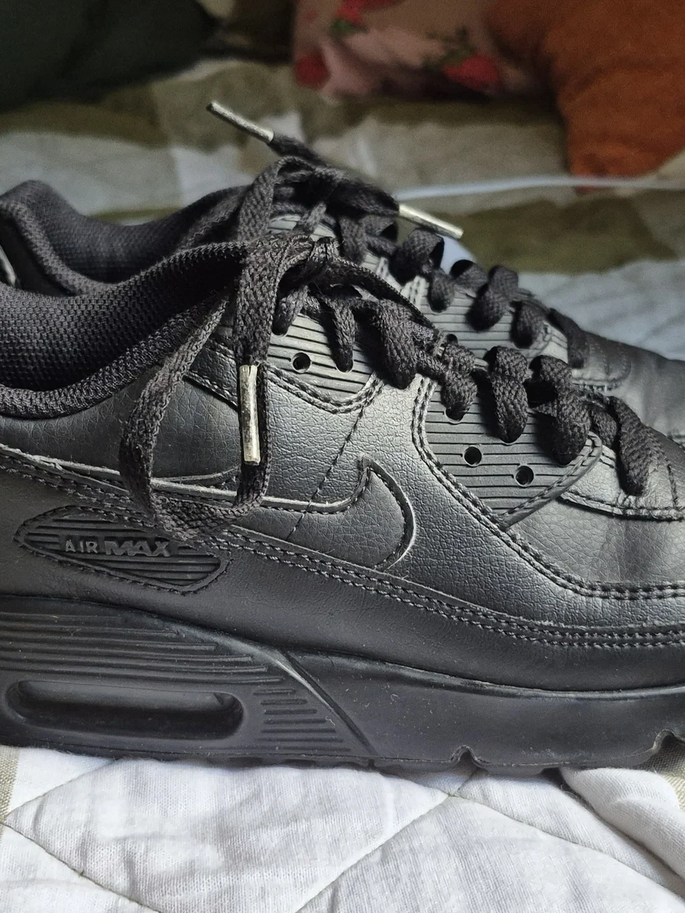 Nike Air Max Black Leather Sneakers Size 6 Or 4.5Y
